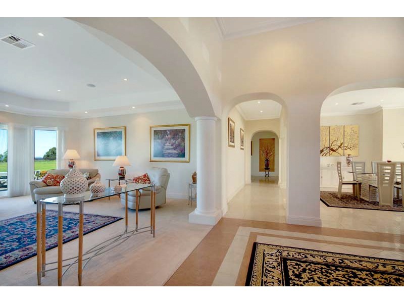 269  Donalds Range Road, Razorback NSW 2571