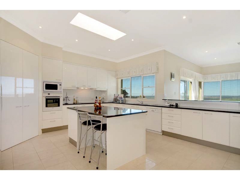 269  Donalds Range Road, Razorback NSW 2571