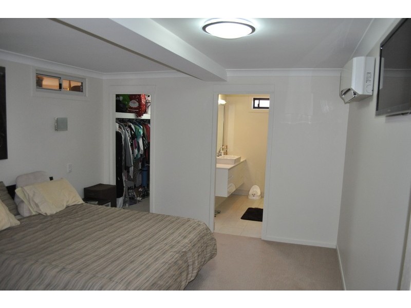 24-26 Power St, Yeppoon QLD 4703