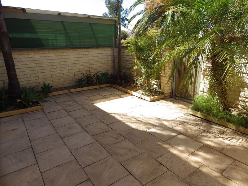 11/1  Mooloola Way, West Lakes Shore SA 5020