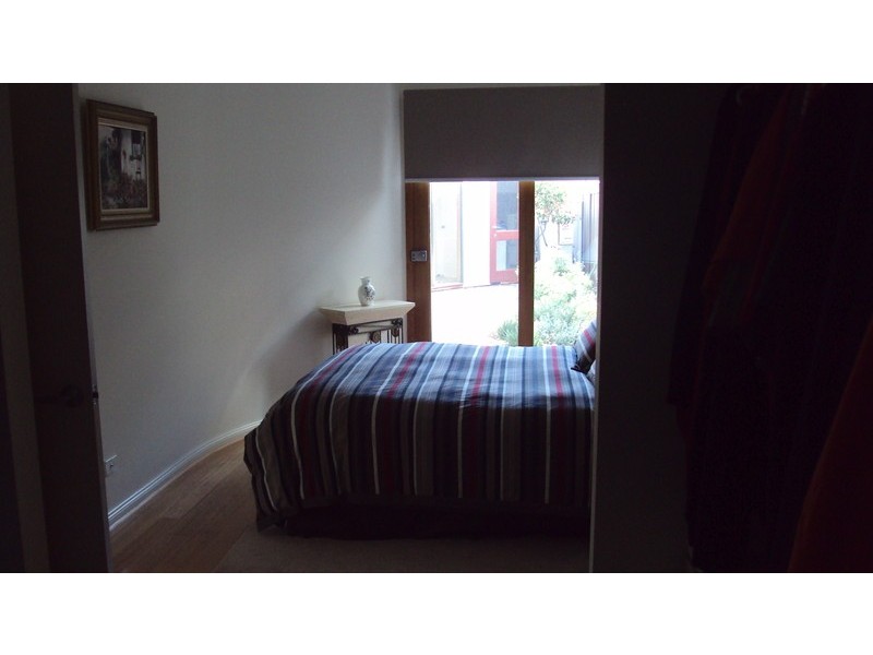 8 Lochiel Parkway, Campbelltown SA 5074