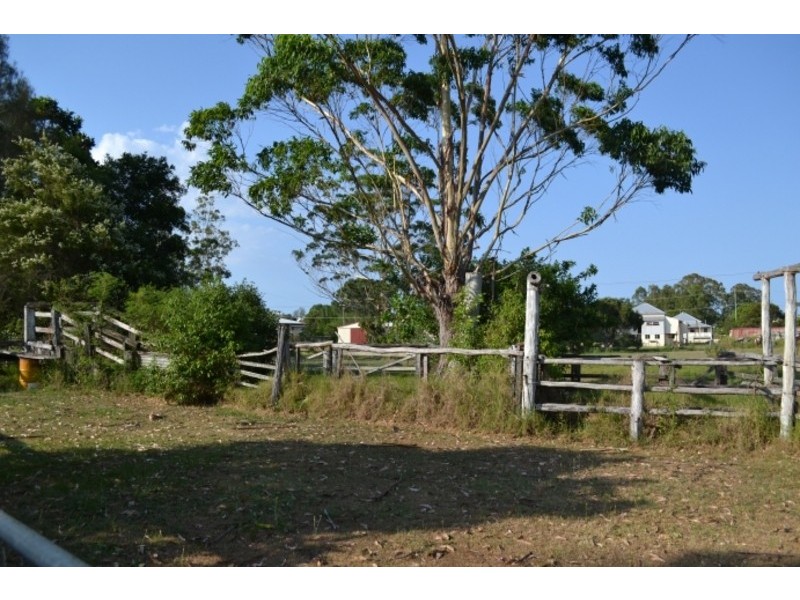 1 Guava Street, Maryborough QLD 4650
