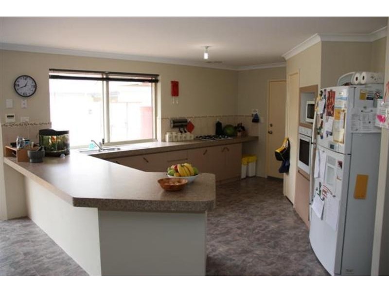 8C Forrest Road, Capel WA 6271