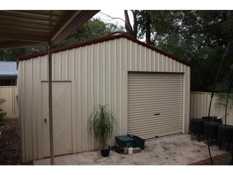 8C Forrest Road, Capel WA 6271