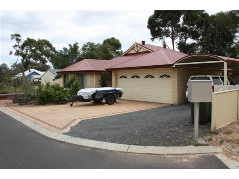8C Forrest Road, Capel WA 6271