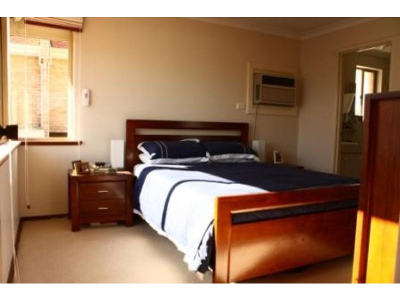 3/206 Melville Parade, Como WA 6152