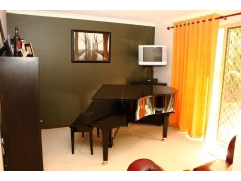 3/206 Melville Parade, Como WA 6152