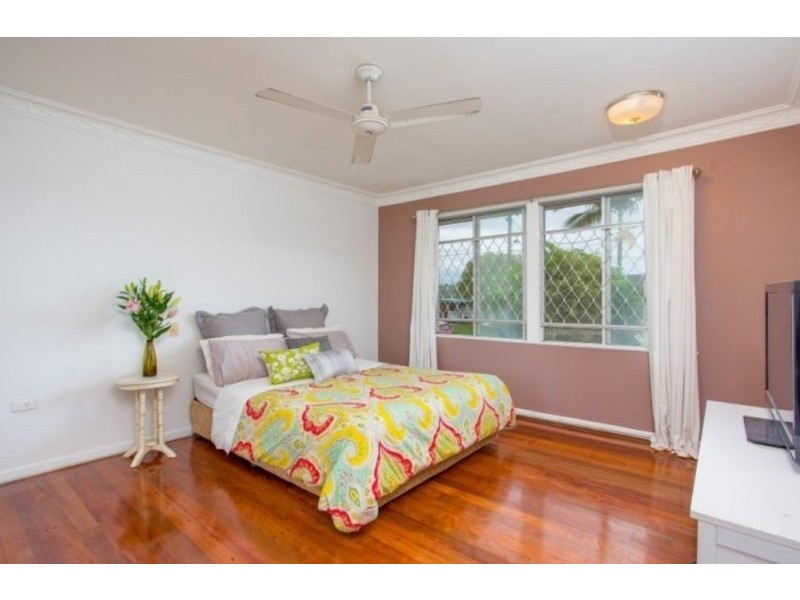 34 Blenheim Street, Chermside West QLD 4032