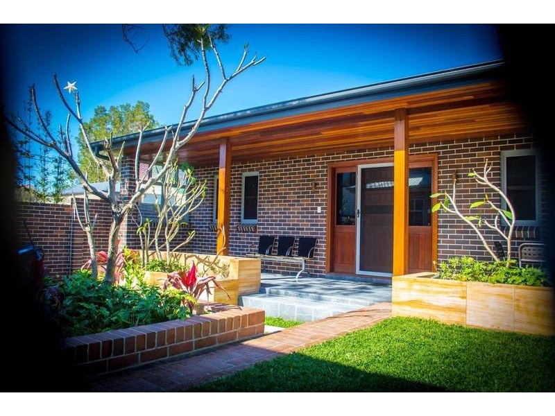 10 Folkestone Parade, Botany NSW 2019