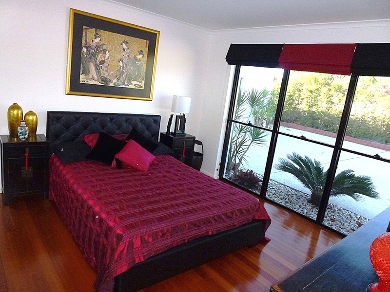 Armstrong Creek QLD 4520