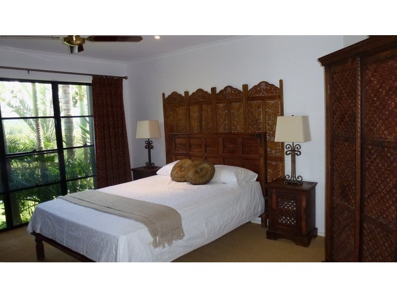 Armstrong Creek QLD 4520