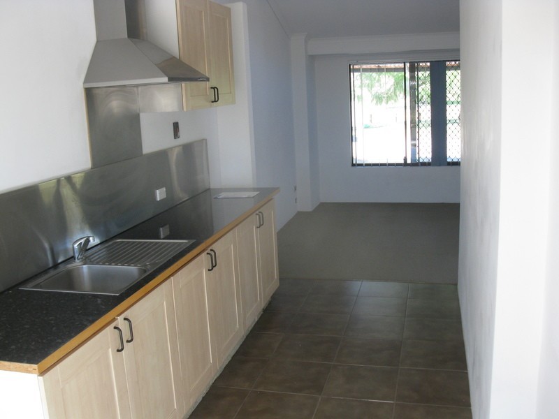 38 Gibson Way, Beechboro WA 6063
