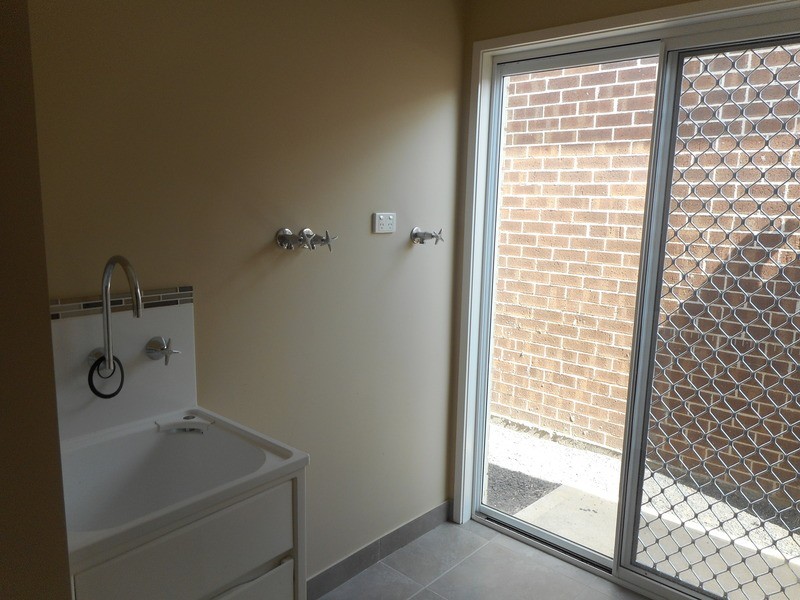 8  Saffron Place, Point Cook VIC 3030