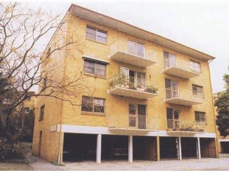 B25/65 O’Shanassy Street, North Melbourne VIC 3051