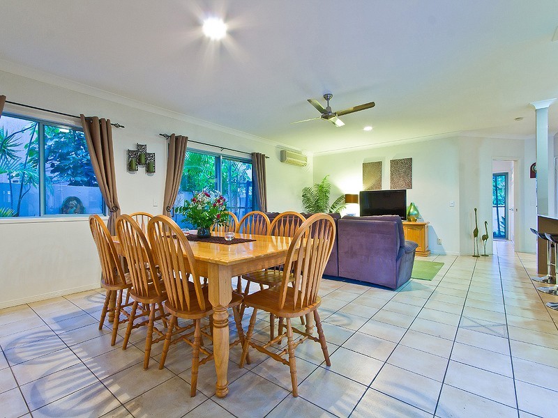 17 Keel Street, Birkdale QLD 4159