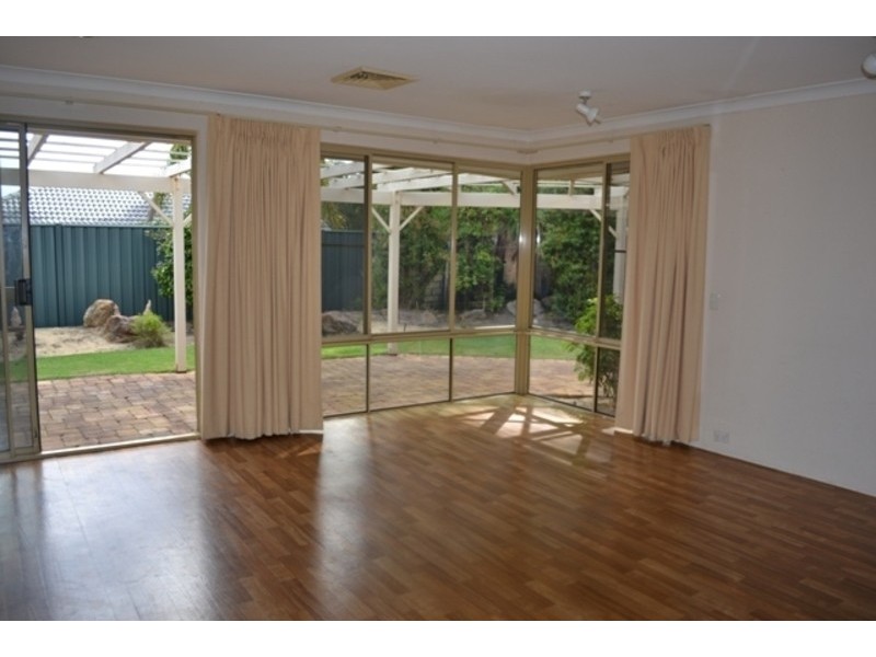 6 Edwards Green, Floreat WA 6014