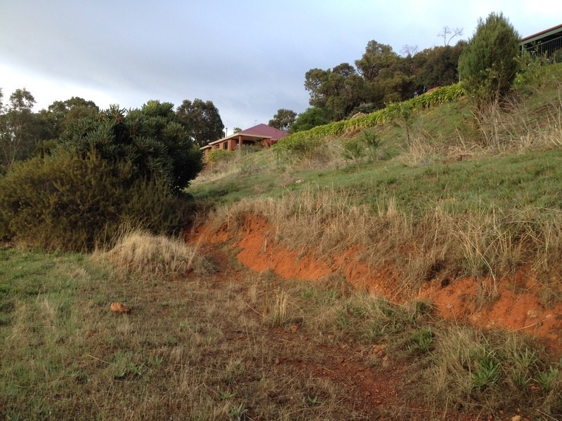 26 Norman  Road, Roleystone WA 6111