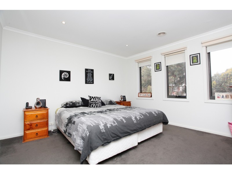 25  Turnstone Drive, Point Cook VIC 3030