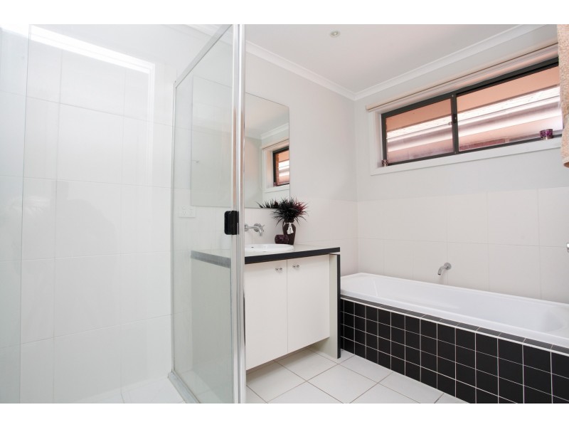 25  Turnstone Drive, Point Cook VIC 3030