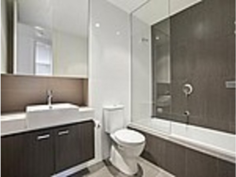 6/15 Eucalyptus Drive, Maidstone VIC 3012