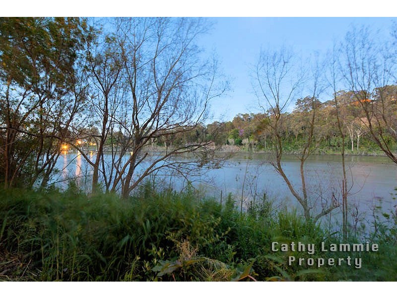 37 MANDALAY STREET, Fig Tree Pocket QLD 4069