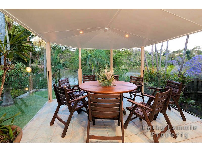 37 MANDALAY STREET, Fig Tree Pocket QLD 4069