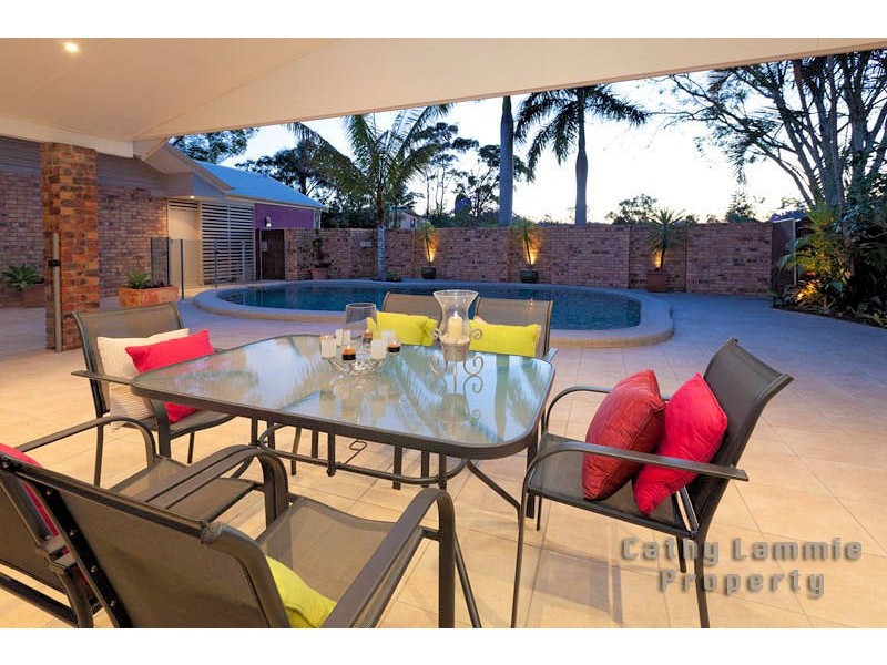 37 MANDALAY STREET, Fig Tree Pocket QLD 4069
