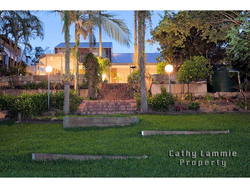 37 MANDALAY STREET, Fig Tree Pocket QLD 4069