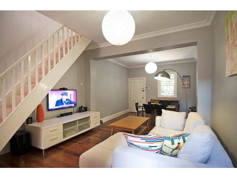 11 CAMPBELL STREET, Newtown NSW 2042