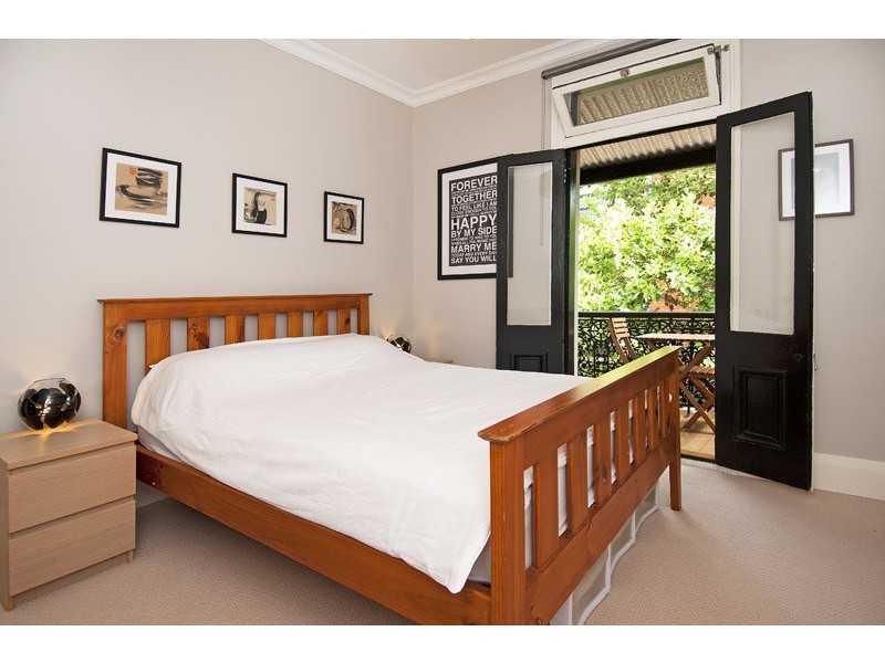 11 CAMPBELL STREET, Newtown NSW 2042