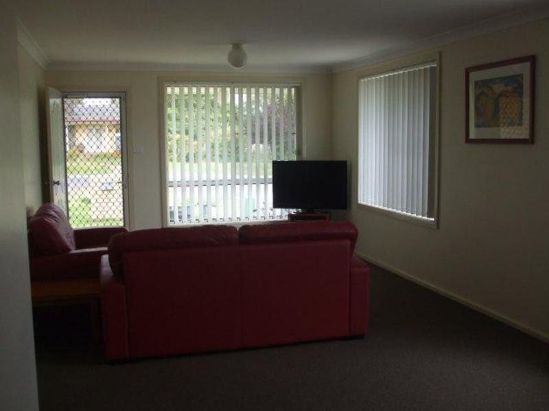 207-207A Lambeth St, Glen Innes NSW 2370