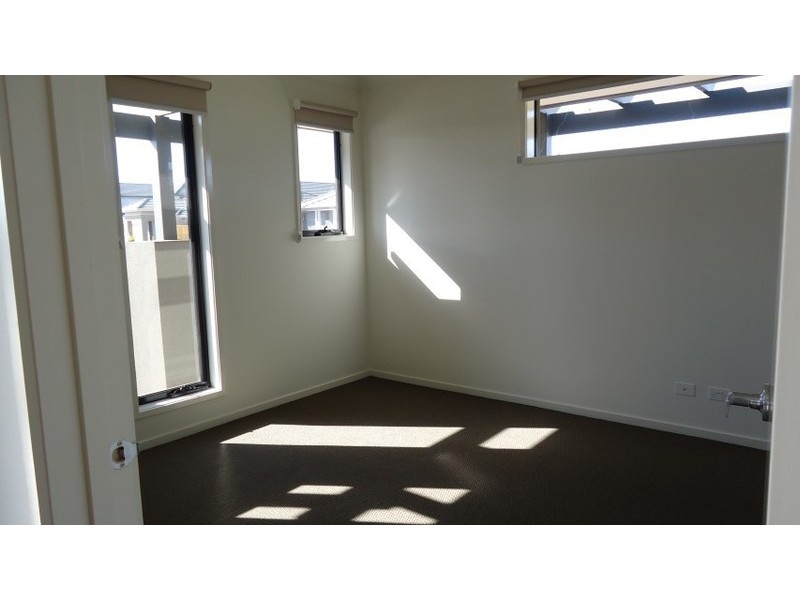 1 Diadem Way, Williams Landing VIC 3027