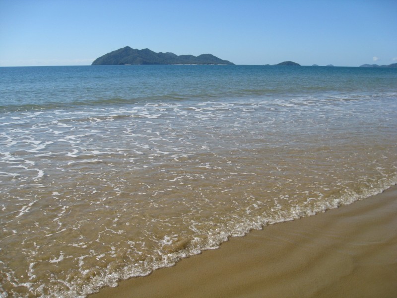 16A Midshipman Street, South Mission Beach QLD 4852