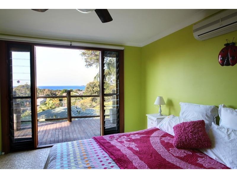 25 Parkes Drive, Coffs Harbour NSW 2450