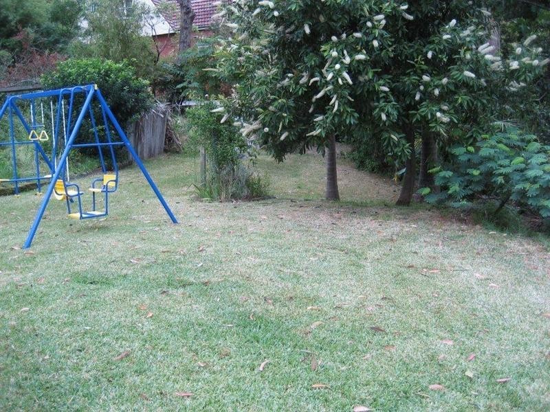 37B ST JOHNS AVE, Mangerton NSW 2500