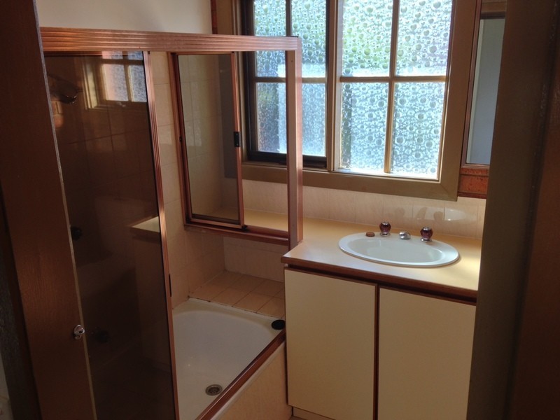 1/56B Rosehill Road, Keilor East VIC 3033