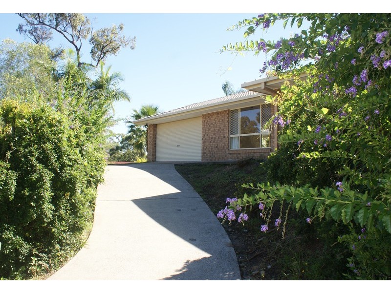 2  Errol Flynn Ct, Parkwood QLD 4214