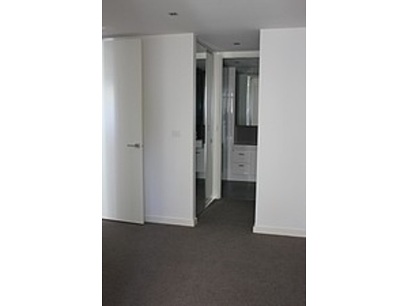 10/15 Eucalyptus Drive, Maidstone VIC 3012