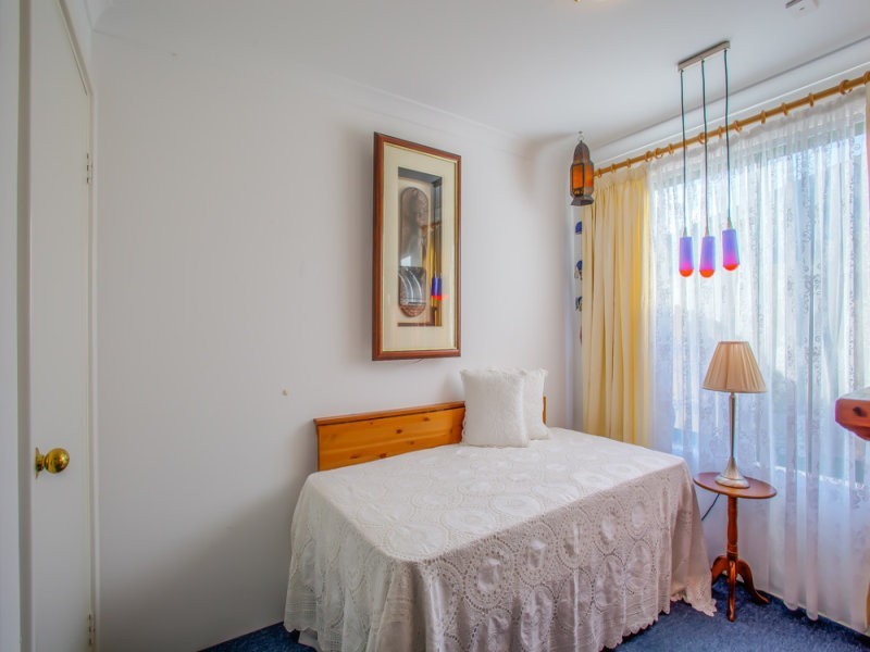 9 Karalla Elbow, Quinns Rocks WA 6030