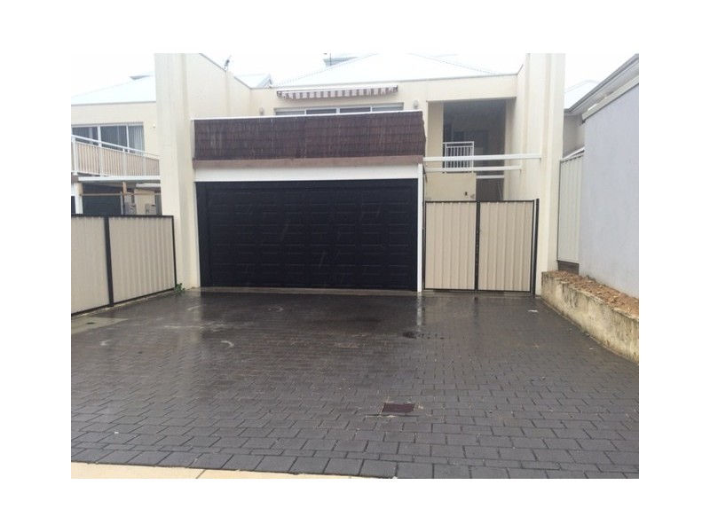 240 Ocean Keys Boulevard, Clarkson WA 6030