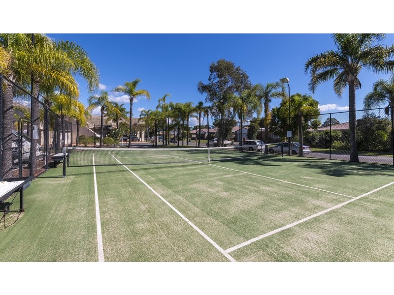 62/1 Resort Drive, Robina QLD 4226