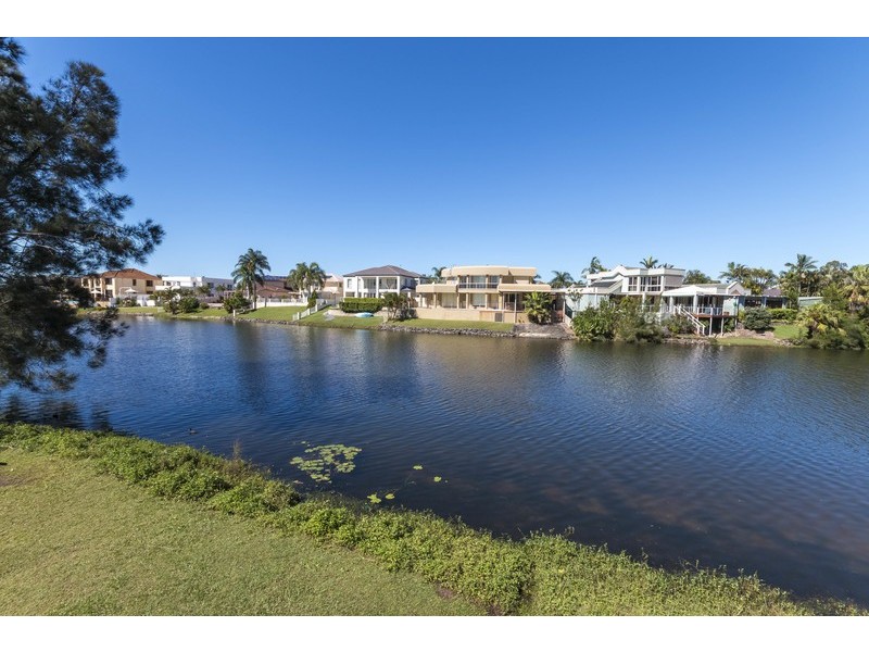 62/1 Resort Drive, Robina QLD 4226