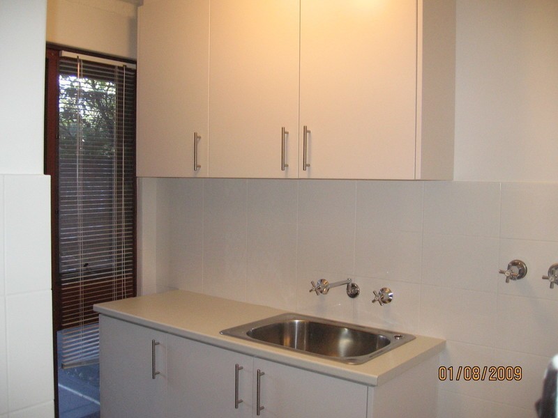 8/5 Elliott Road, Claremont WA 6010