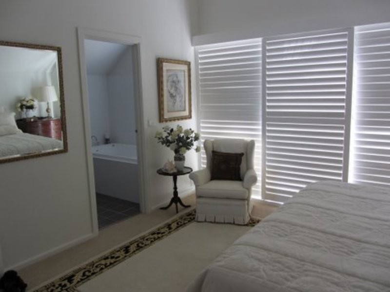 2/562  The Esplanade, Warners Bay NSW 2282