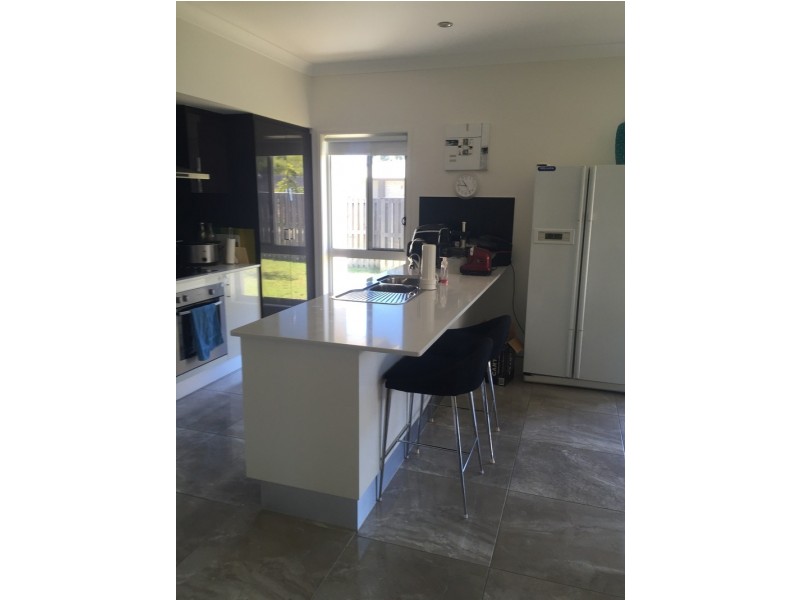 22 Tulipwood Circuit, Boyne Island QLD 4680