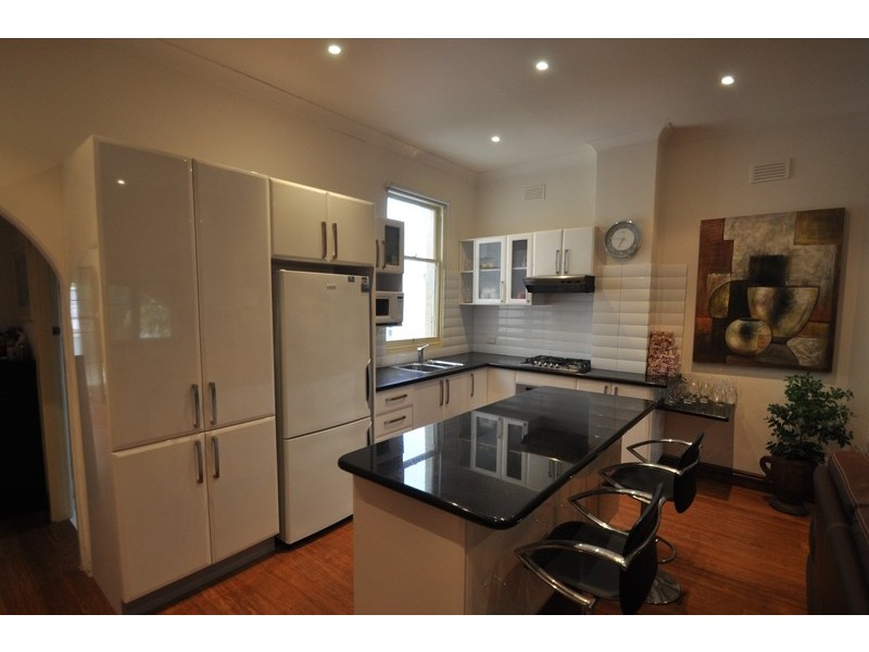 4/36 Blenheim Street, Balaclava VIC 3183