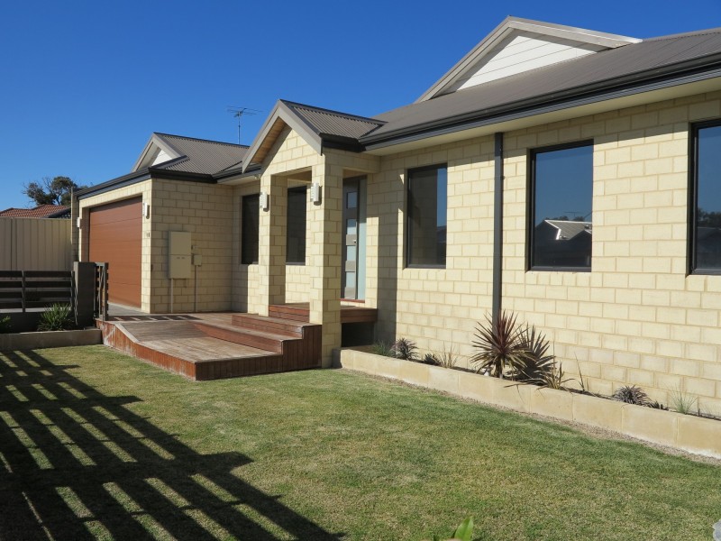 16 Jubilee Road, Glen Iris WA 6230