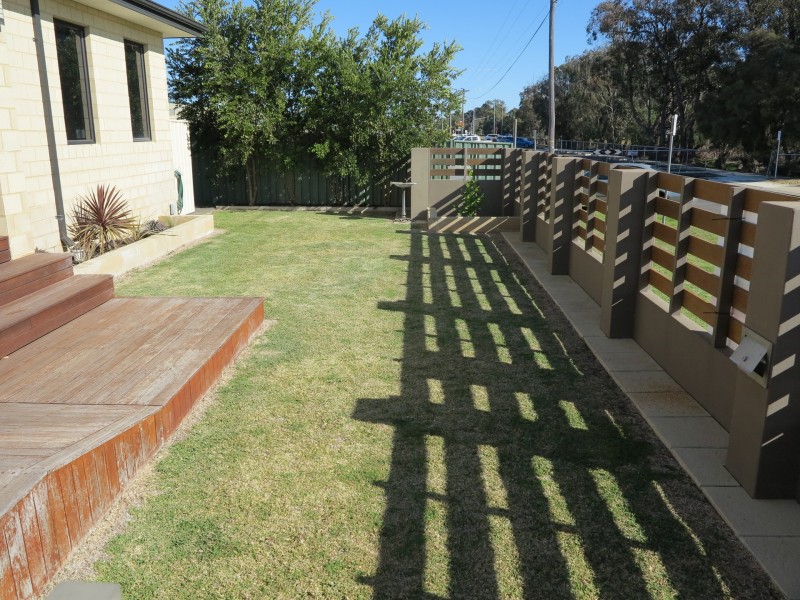 16 Jubilee Road, Glen Iris WA 6230