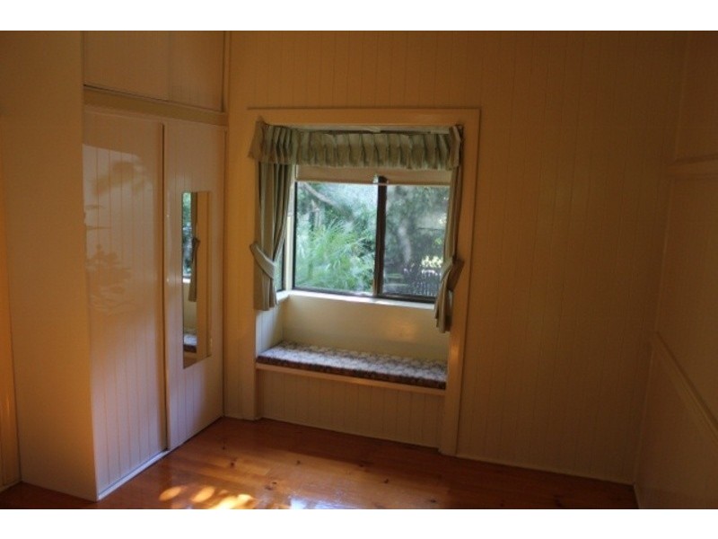 10 Listohan Street, North Toowoomba QLD 4350