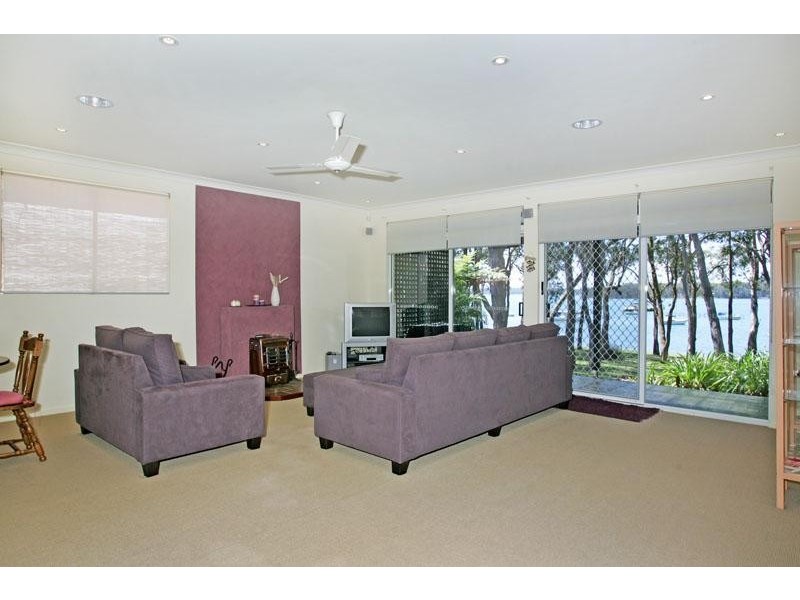 Chain Valley Bay NSW 2259